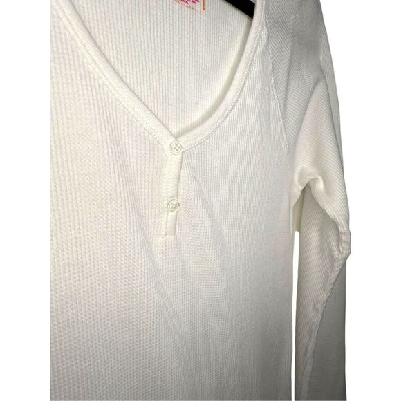 Jenni by Jennifer Moore Women’s XL Waffle Knit Henley Top White Embellished Y2K - Picture 3 of 5